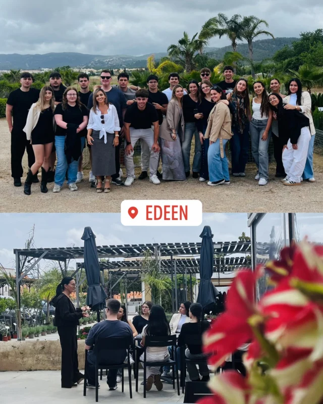 Del aula a un briefing real 💡

Los estudiantes de 1º de CFGS de Marketing de eserp visitaron Edeen para participar en el Reto Edeen: Estrategia, Creatividad y Realidad.

De la mano de Carolina Mora, directora de Edeen, trabajaron sobre un proyecto 100% real: desarrollar un briefing y plantear un plan de marketing para la empresa.

Una experiencia para pensar como profesionales, enfrentarse a un reto real y poner en práctica todo lo aprendido. 📝

#eserp #BusinessSchool #Marketing