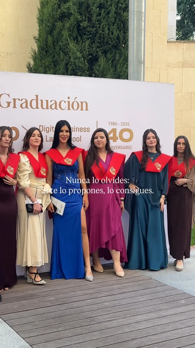 Que este sea solo el comienzo de todo lo que está por venir. Con talento, ilusión y constancia, podéis conseguir todo lo que os propongáis ✨

#eserp #businessschool #graduacion