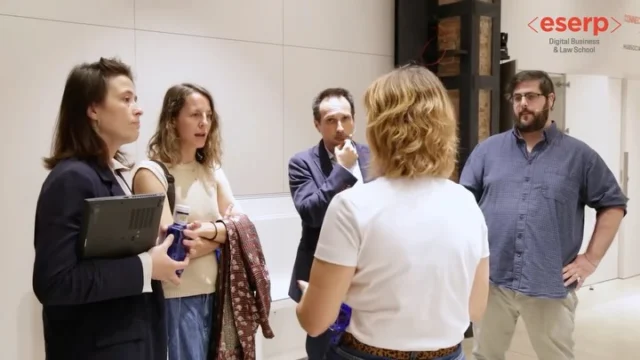 🚀 Así vivimos el Marketing X Tech & Business Summit de ESERP.
Una jornada en la que reunimos a profesionales que están liderando la transformación del marketing, la tecnología y los negocios.

Durante el evento tuvimos el privilegio de contar con Raquel Crisóstomo, Daniel Utrillas (Dermofarm), Àlex Jofrà (Ogilvy), Vanessa Obree, Carla Verdaguer (ISDIN) y Blanca Díaz Gete (Opella), quienes compartieron su visión sobre inteligencia artificial, experiencia de cliente, publicidad, eCommerce y el futuro del negocio digital.

💡 Tres paneles, casos reales, experiencias compartidas y una misma idea: el futuro pertenece a quienes sepan conectar tecnología, estrategia y personas.

Gracias a todos los ponentes y asistentes por hacer de esta jornada un espacio de aprendizaje, inspiración y networking.

🎥 Os dejamos el vídeo resumen con algunos de los mejores momentos del evento.

#eserpo #businessschool #MarketingSummit